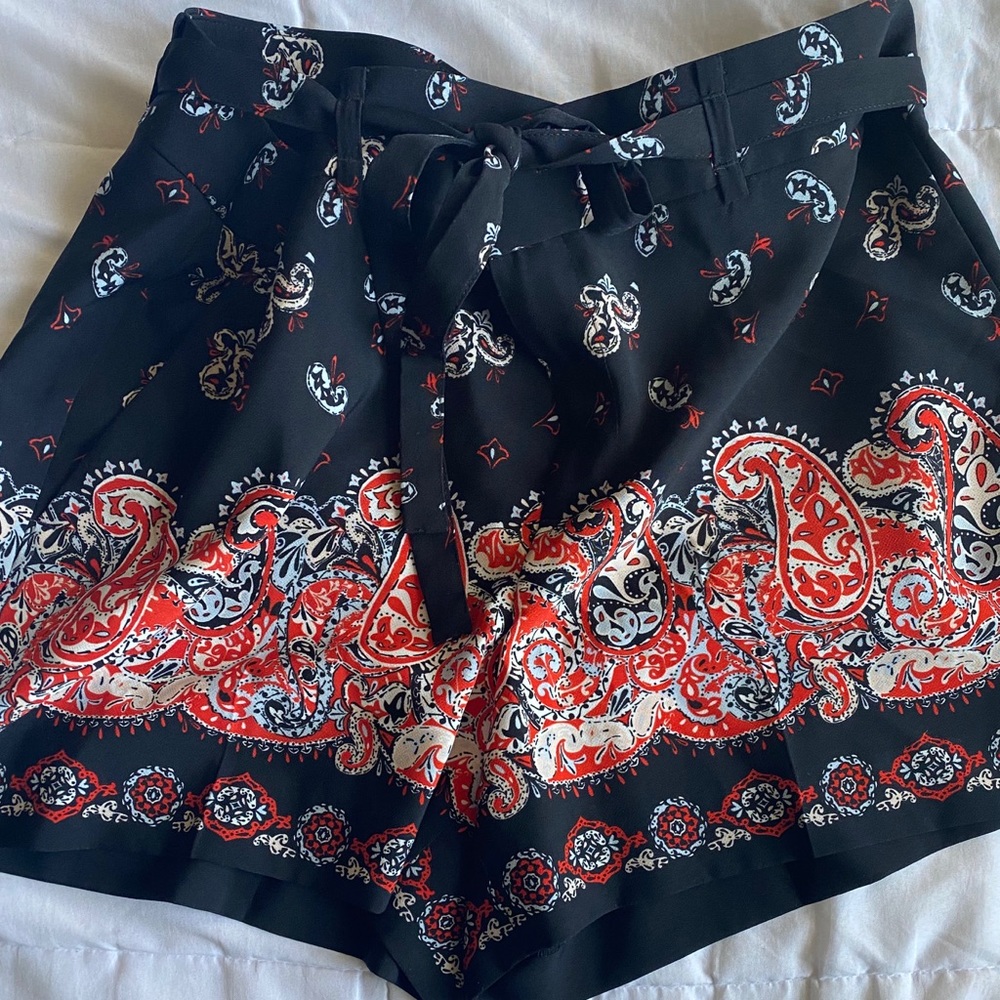 Loft Shorts